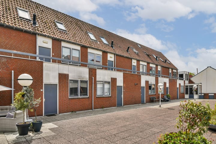 Photo of property Oosthavenplaats 19, Vlaardingen