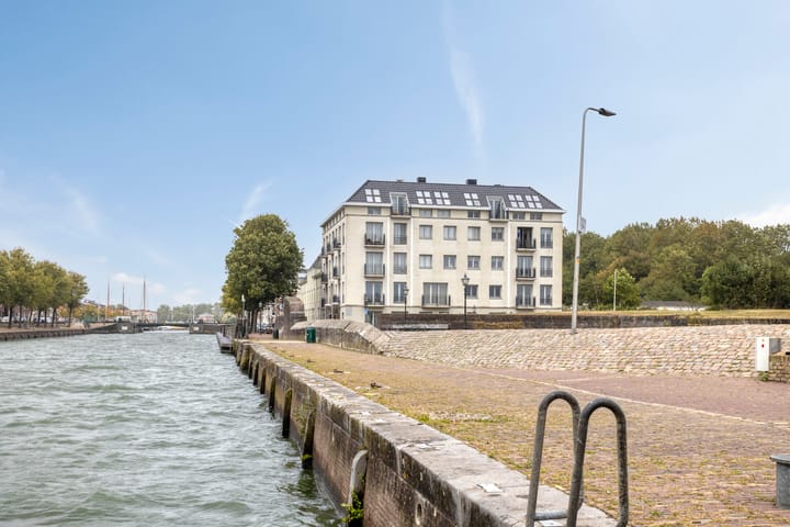 Photo of property Oostkade 4a-2, Hellevoetsluis