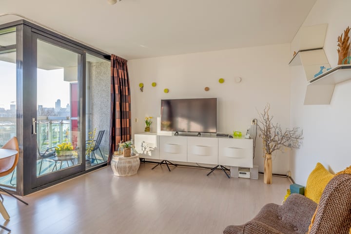 Oostmaaslaan 274 in Rotterdam