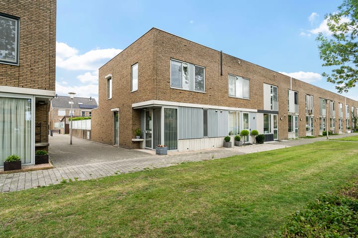 Oostmeerlaan 109 in Berkel en Rodenrijs