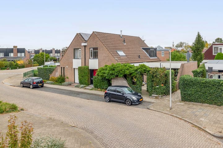 Oostpolderweg 4 in Waddinxveen