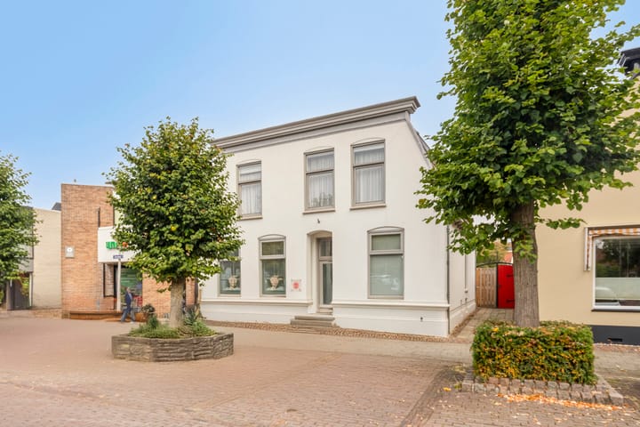 Oostwal 5 in Oldenzaal