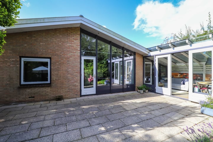 Oostweg 2-0098 in Ouwerkerk