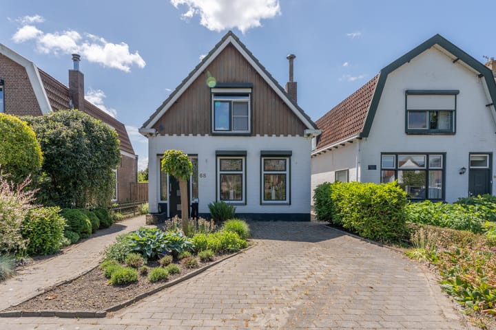 Oostweg 68 in Krabbendijke