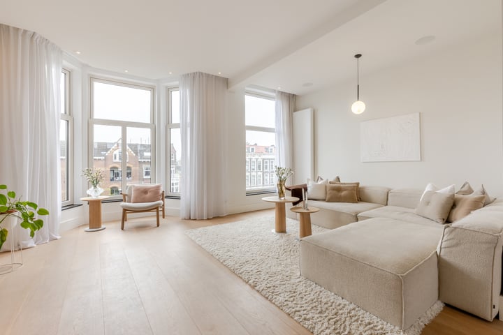 Oostzeedijk 118A in Rotterdam