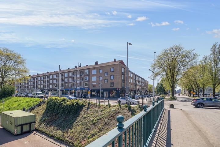 Oostzeedijk 168D in Rotterdam