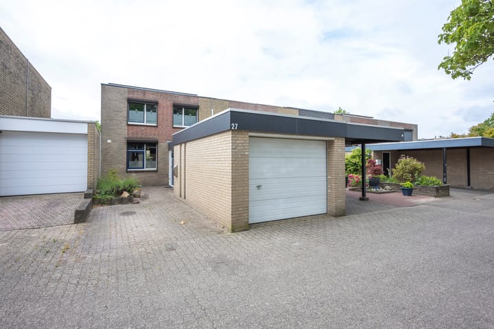 Op gen Steen 27 in Landgraaf photo
