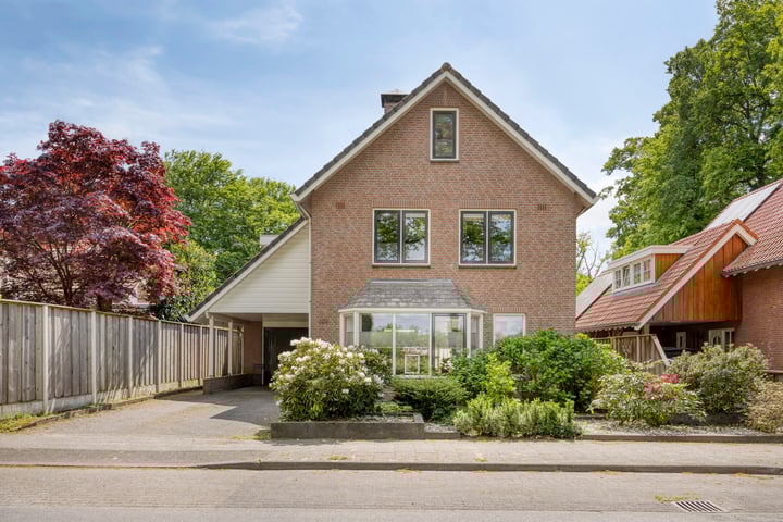 Operalaan 121 in Oldenzaal