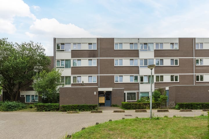 Opijnenhof 23 in Amsterdam foto