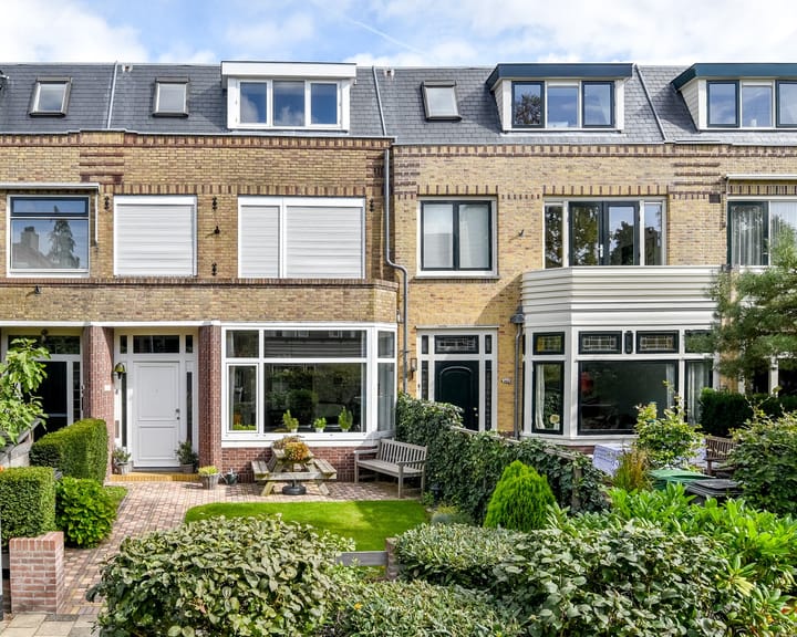 Photo of property Oranje Nassaulaan 159, Overveen