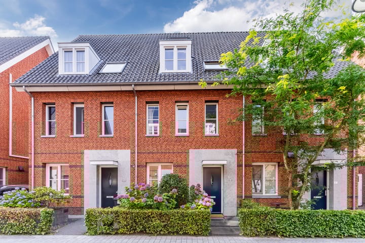 Photo of property Oranjebloesem 36, Best