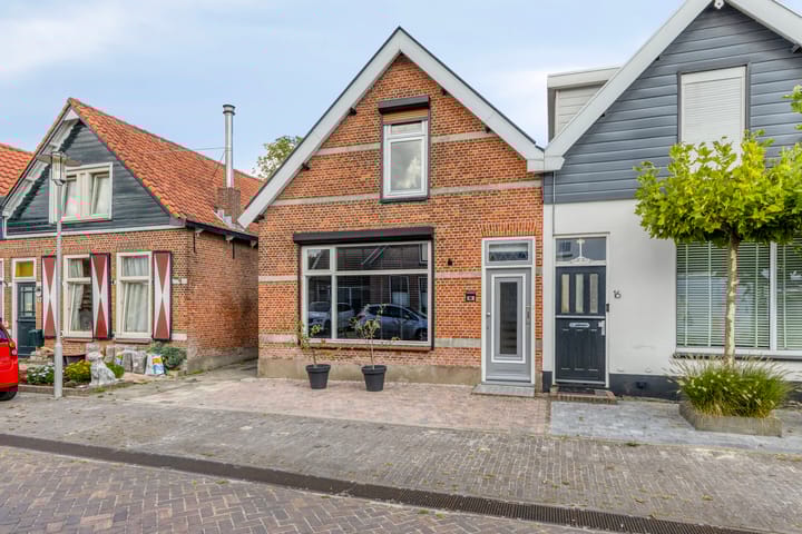 Oranjeboomstraat 14 in Wemeldinge