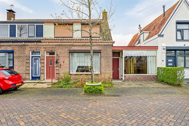 Oranjeboomstraat 5 in Wemeldinge