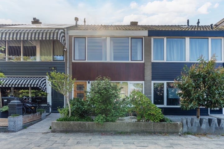 Oranjeboomstraat 6 in Voorschoten