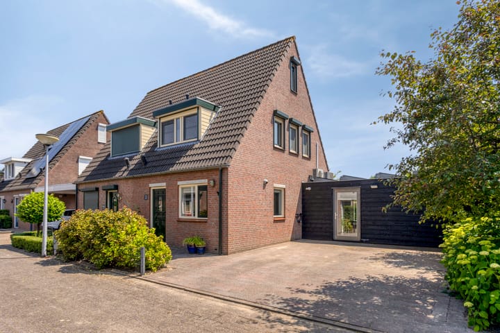 Oranjehof 2 in Randwijk