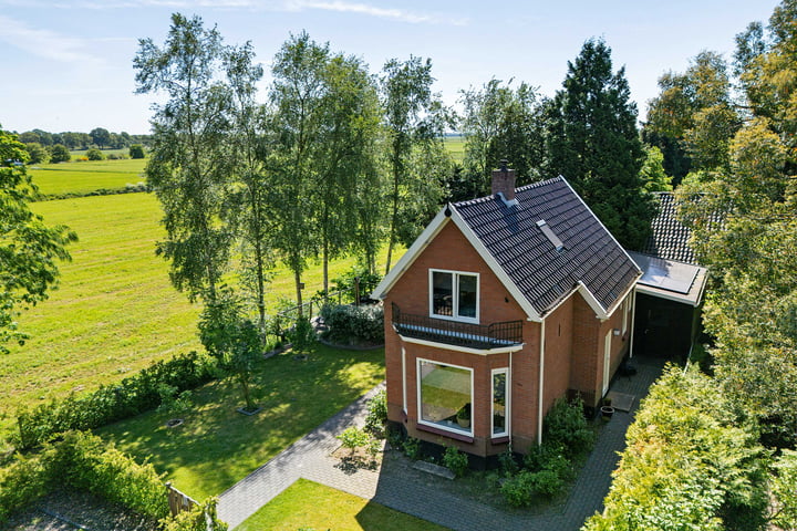Photo of property Oranjekanaal ZZ 30, Emmen