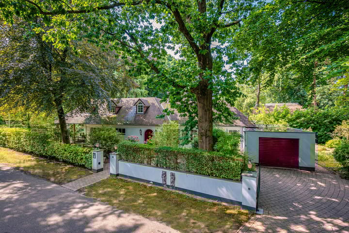 Photo of property Oranjelaan 1, Ermelo