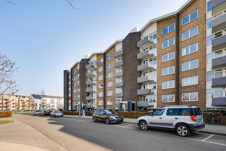 Oranjeplein 40C in Maastricht foto
