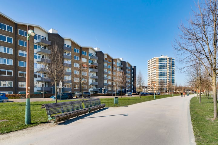 Oranjeplein 48H in Maastricht foto