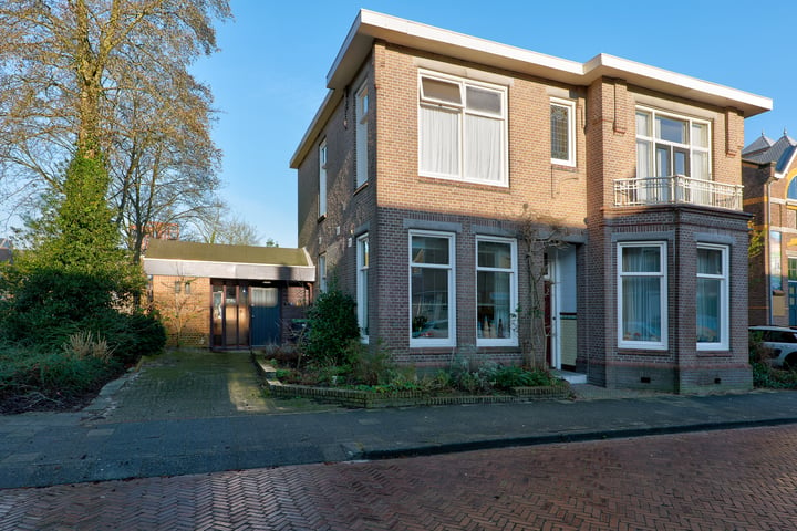 Oranjestraat 11 in Assen