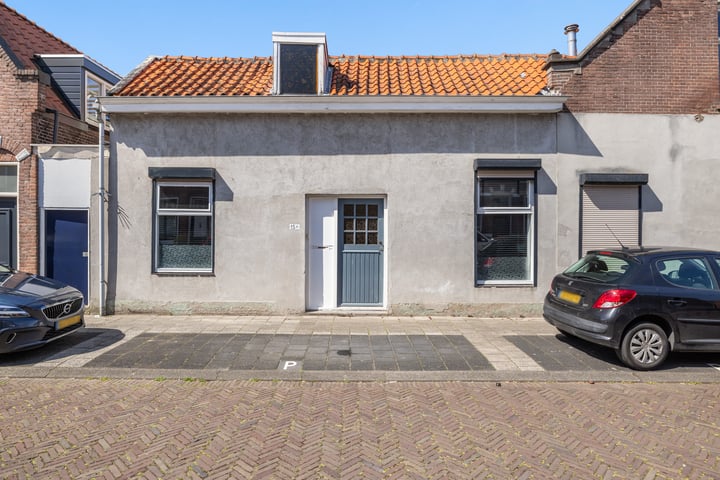 Oranjestraat 15A in Dordrecht foto