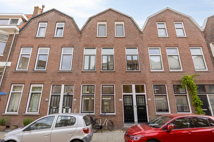Photo of property Oranjestraat 32B, Rotterdam