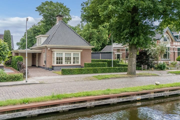 Oranjestraat 42 in Vroomshoop