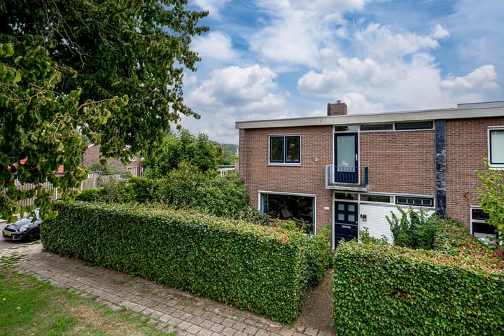 Oranjeweg 107a in Rheden