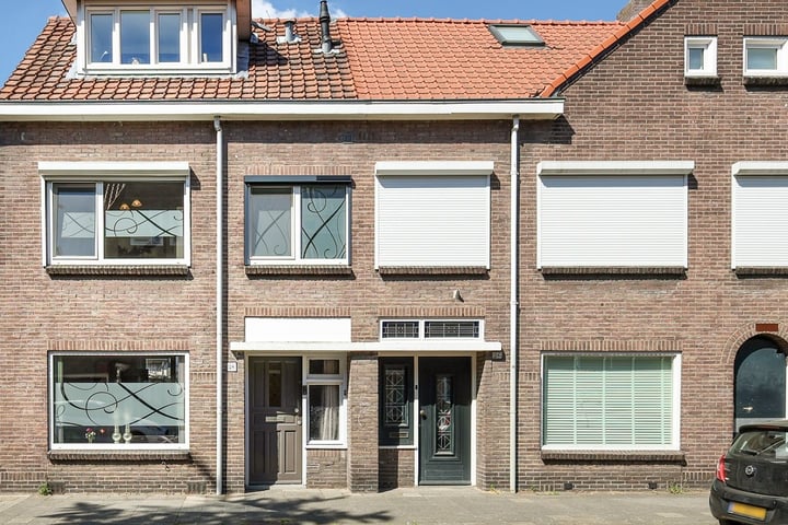 Orchideeënstraat 28 in Eindhoven foto