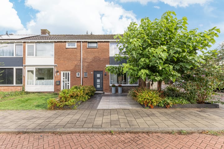 Photo of property Orchisstraat 17, Wormer