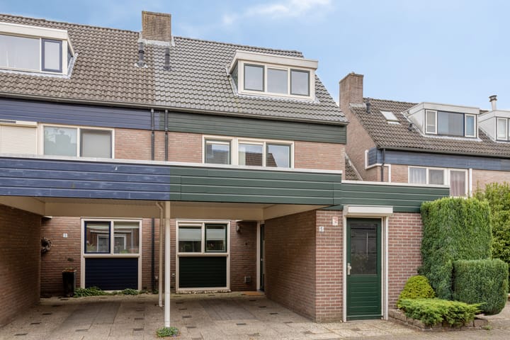 Orleanshof 5 in Eindhoven