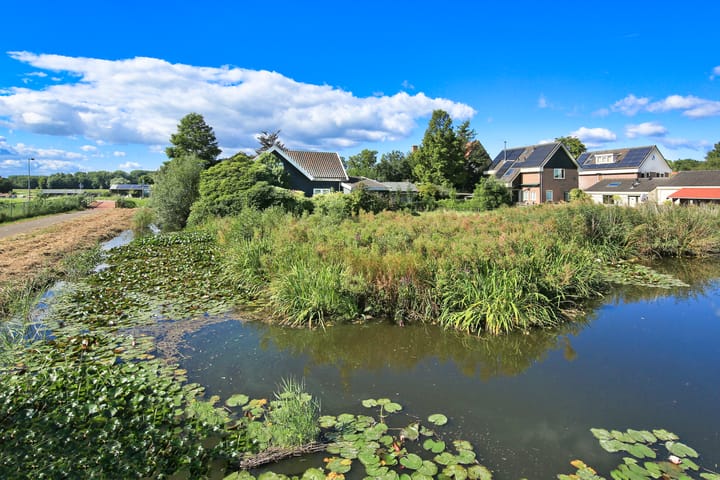 Osdorperweg 632 in Amsterdam photo