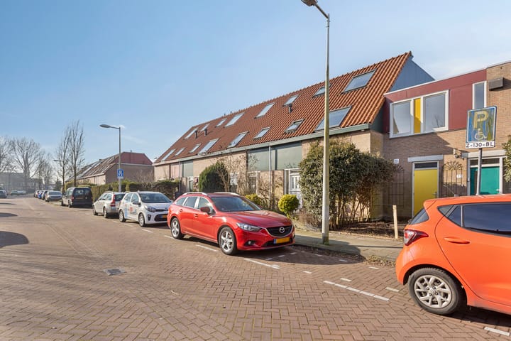 Osdorperweg 73 in Amsterdam foto