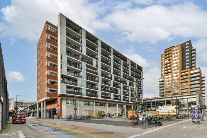 Osdorpplein 68 in Amsterdam