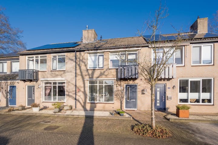 Photo of property Ostadehof 18, Nijkerk