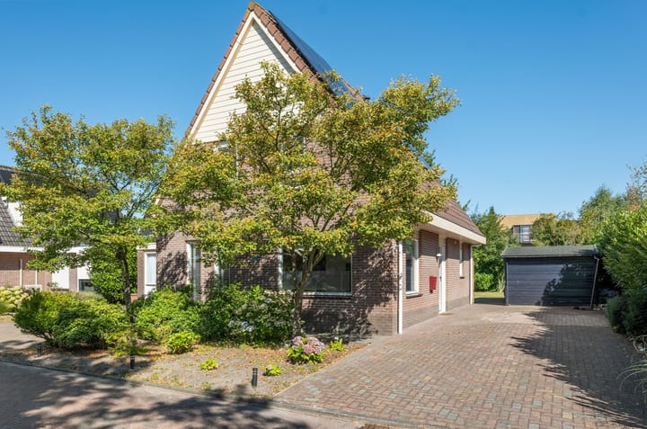 Photo of property Otto Eerelmanhof 6, Veendam