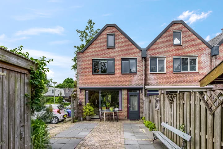Photo of property Otwardplaats 27, Hoevelaken