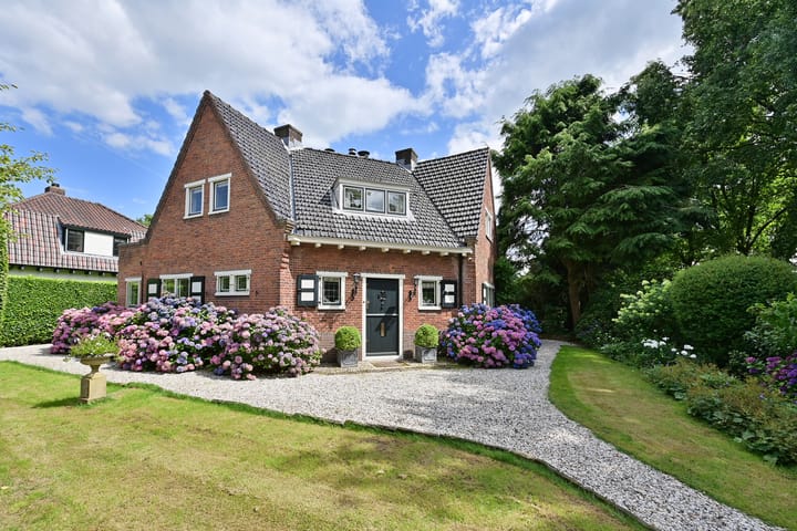 Oud Blaricummerweg 16 in Laren