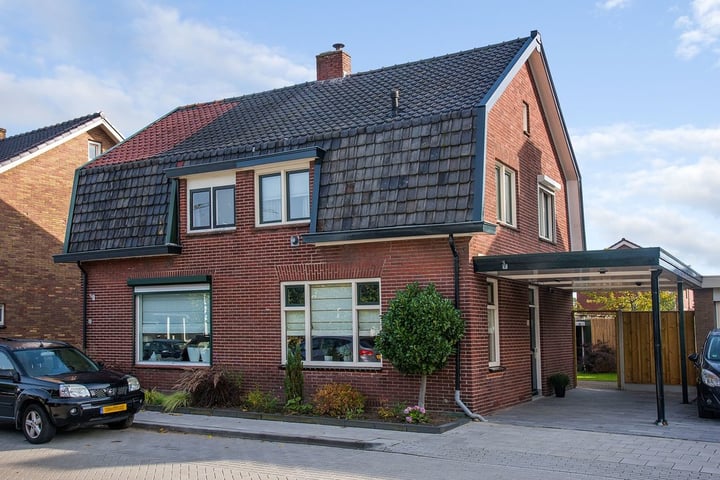 Oude Benteloseweg 21 in Delden