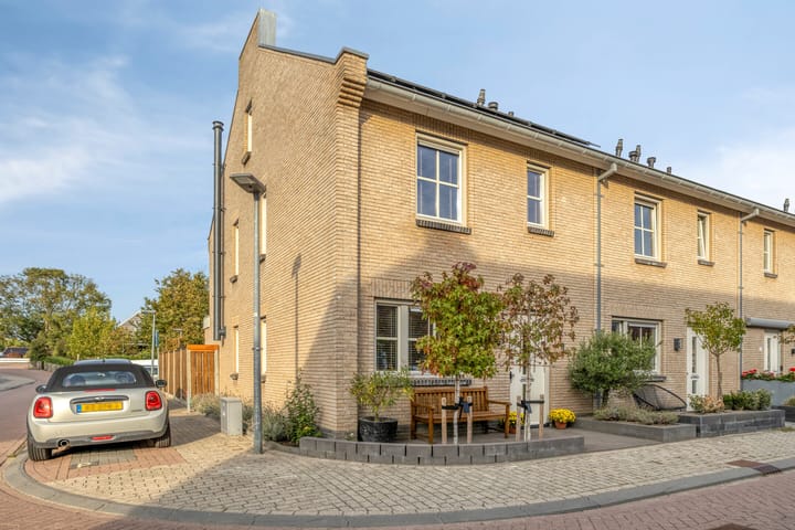 Photo of property Oude Boomgaard 1, Herkingen