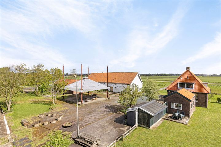 Photo of property Oude Bovendijk 212, Rotterdam