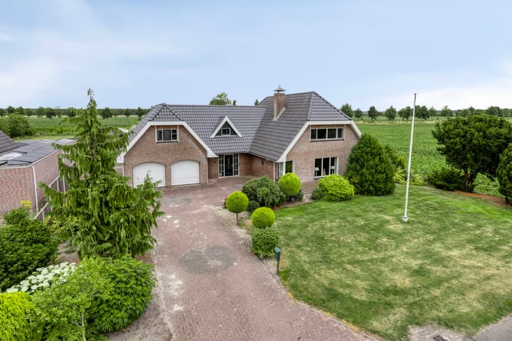 Photo of property Oude Dordsedijk 47, Klazienaveen