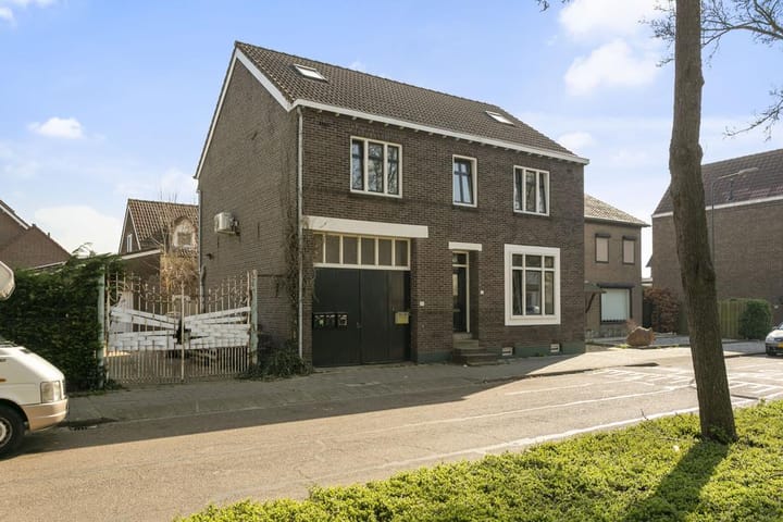 Oude Heiweg 25 in Sittard
