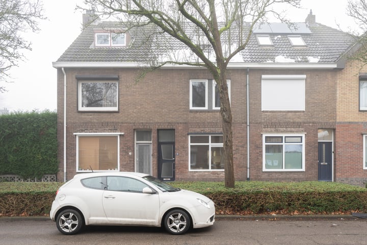 Oude Heiweg 8 in Sittard