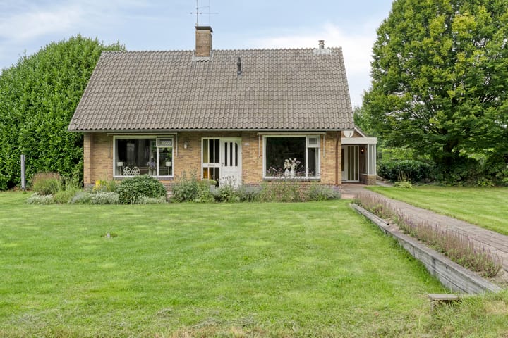 Foto van woning Oude Hoevenweg 157, Vriezenveen