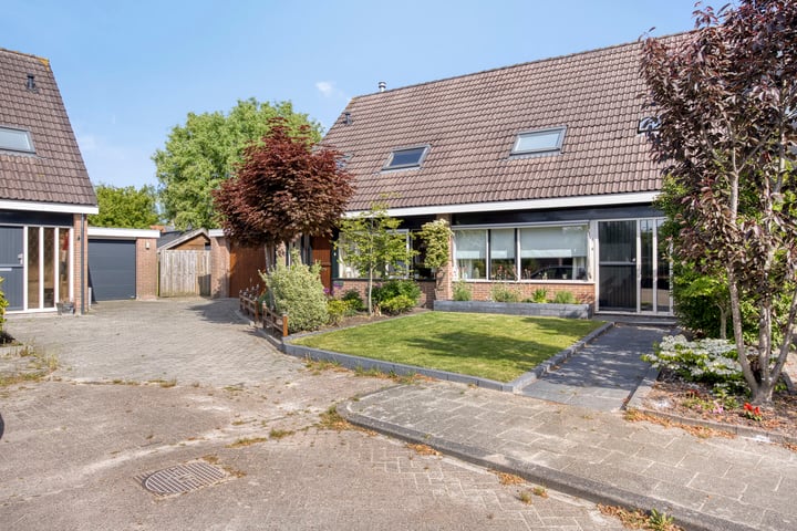 Oude Hof 6 in Donkerbroek