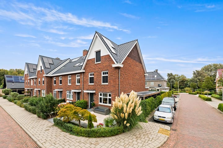 Oude Hoge Dijk 31 in Wateringen