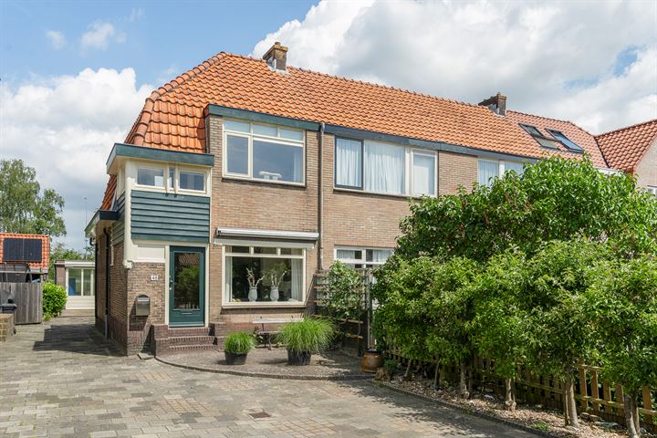 Oude Karselaan 48 in Amstelveen