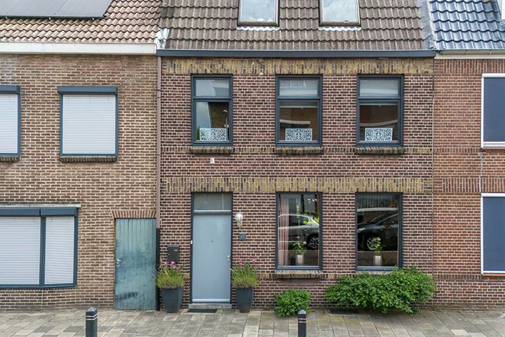 Oude Kerkstraat 12 in Heerlen