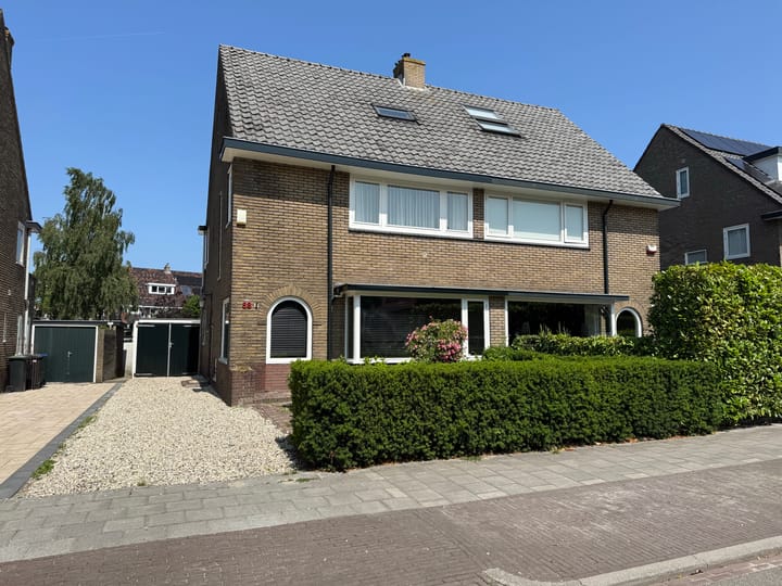 Oude Loosdrechtseweg 58 in Hilversum